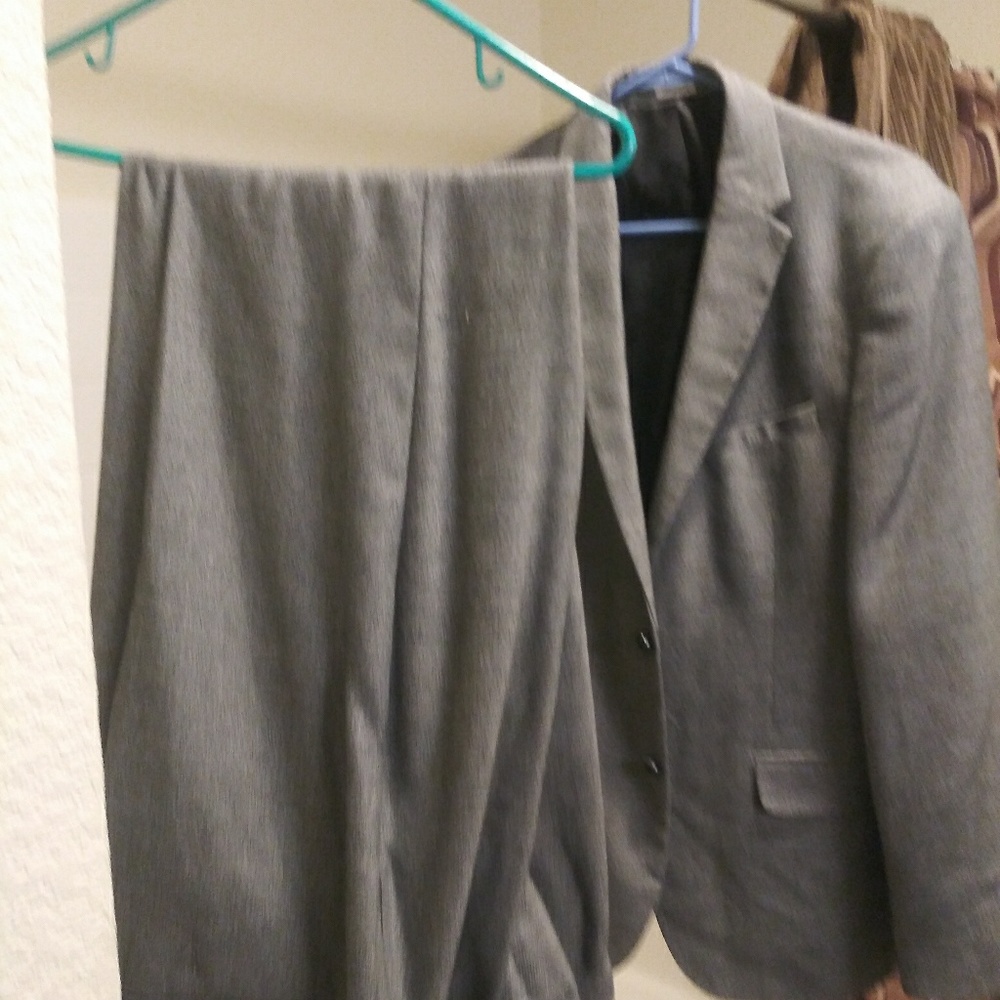 Mens Calvin Kline Athletic fit suit